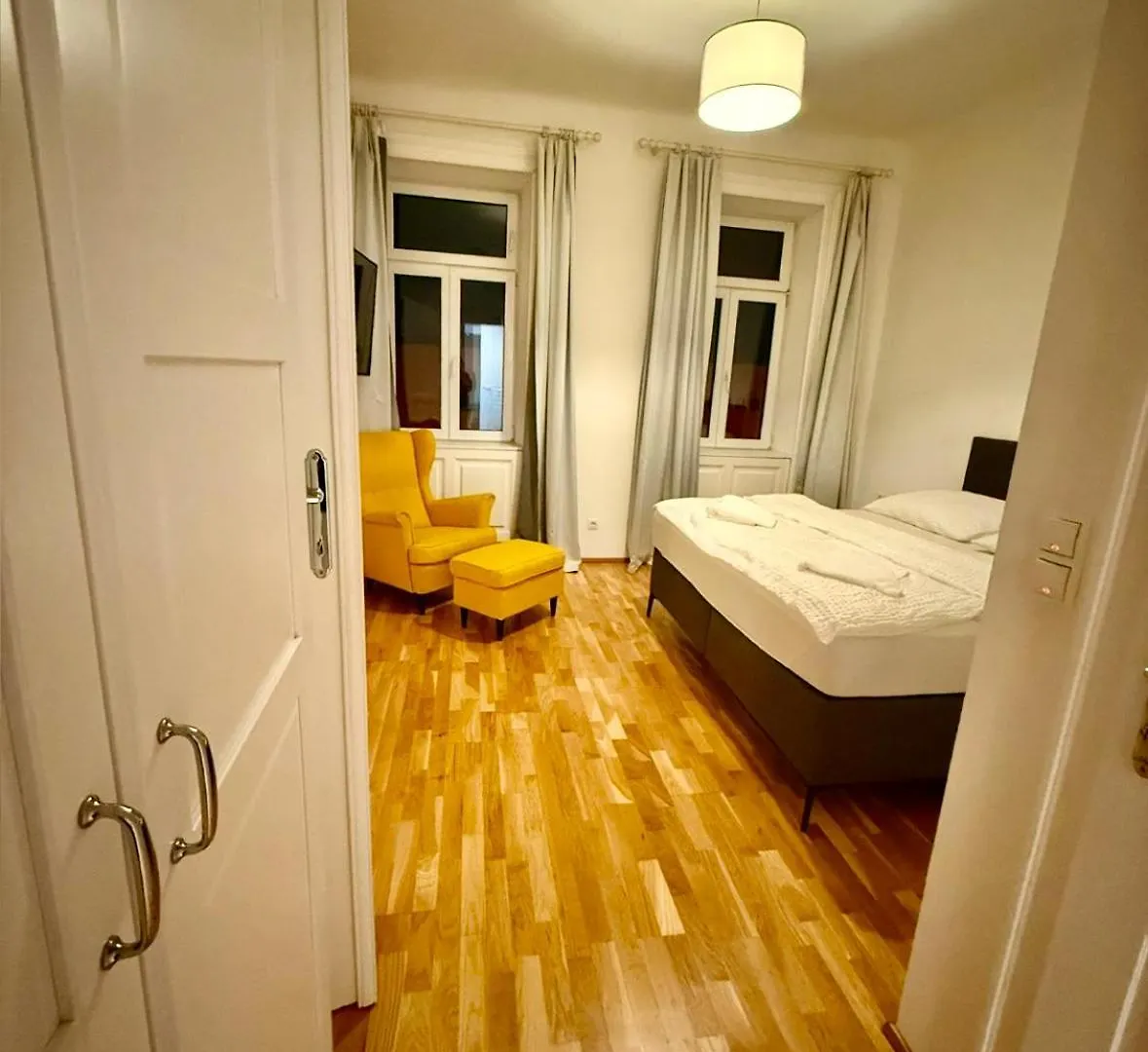 Vienna Central Apartment Contactless Check In